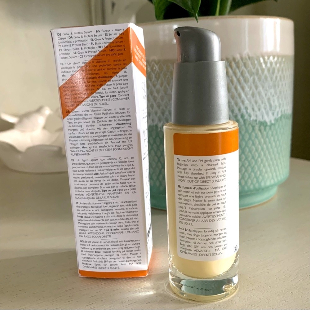 REN Clean Skincare Radiance Glow And Protect Vitamin C Serum - Picture 5 of 8